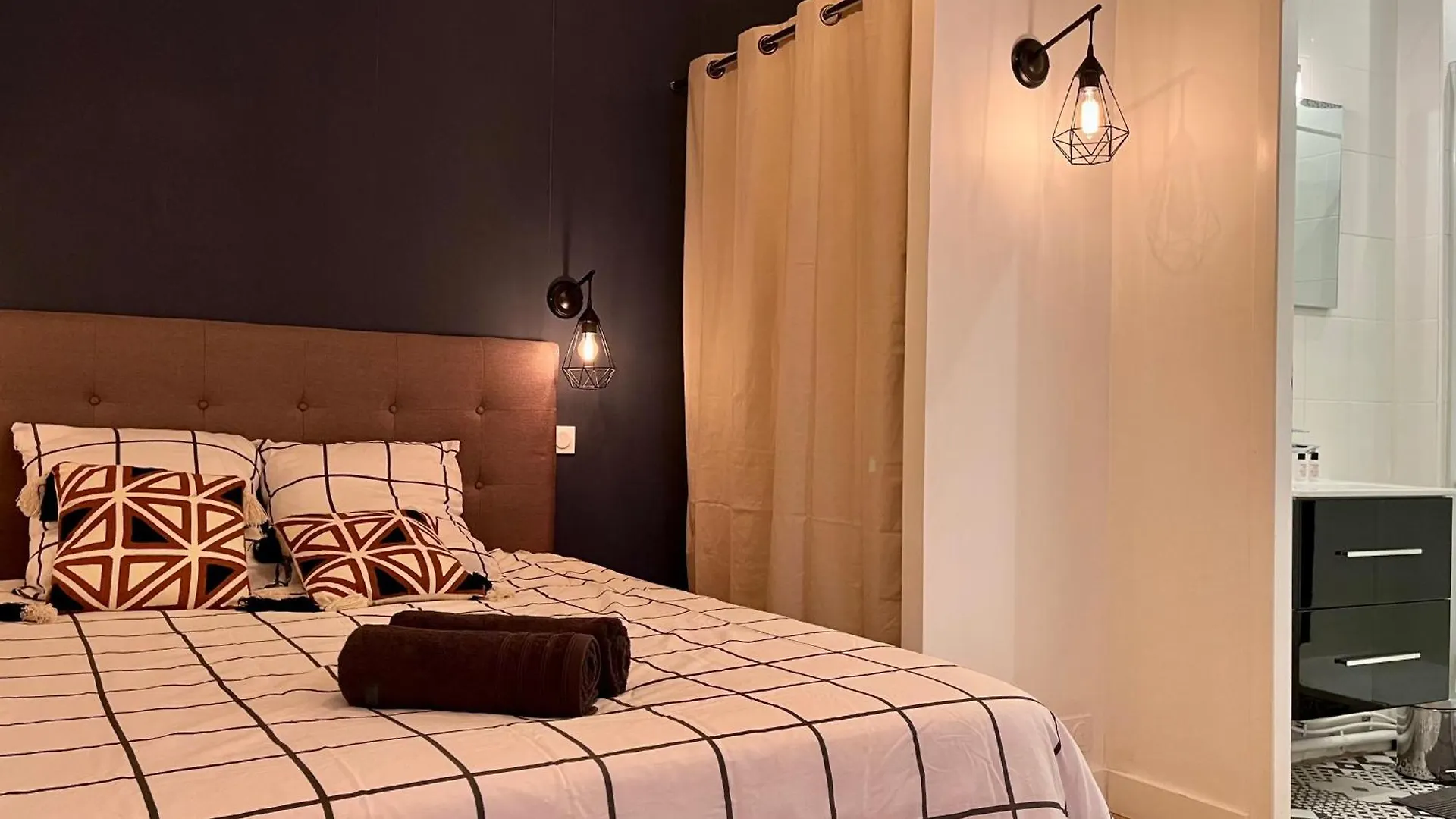 Suite Coraline Lyon Frankreich