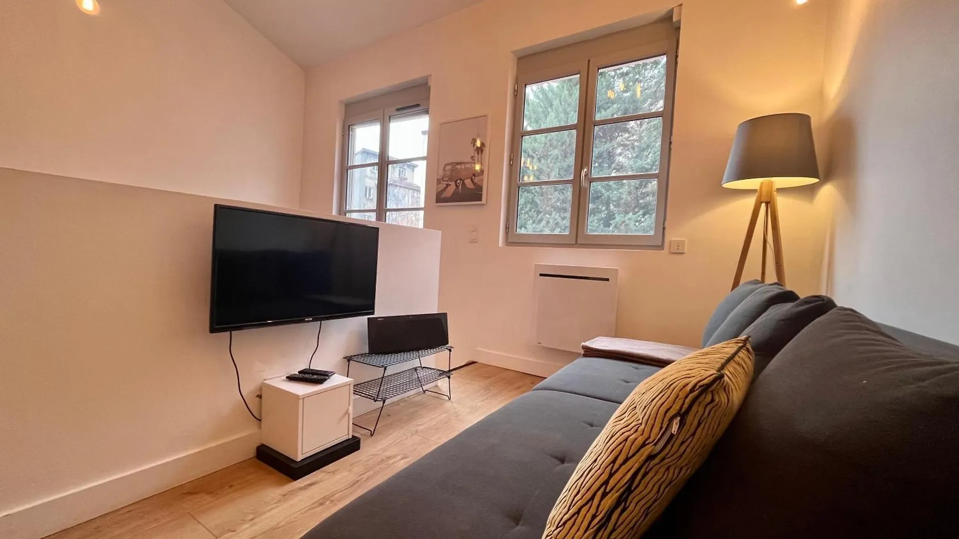 Suite Coraline Lyon 0*,  France